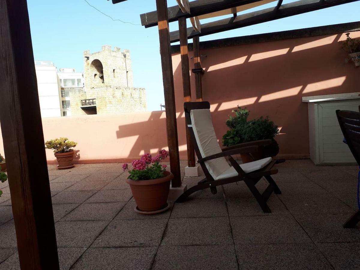 Attico In Centro Con Vista Della Torre - Cozy Penthouse Facing To The Tower Apartman Oristano Kültér fotó